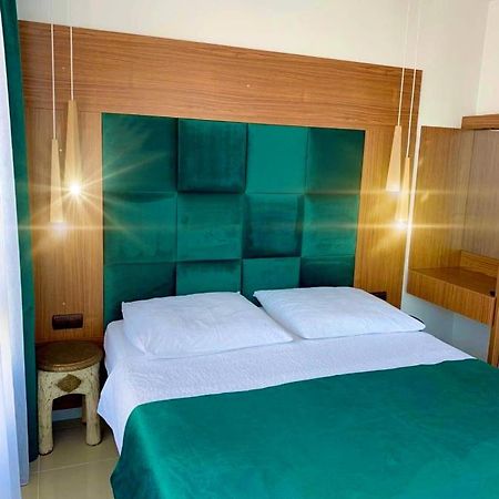 Golden View Przy Samym Morzu Plazy Apartment Primorsko Exterior photo